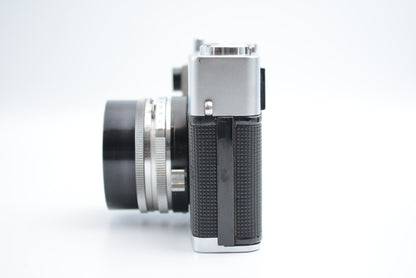 Konica Auto S with Konishiroku Hexanon 47mm F1.9