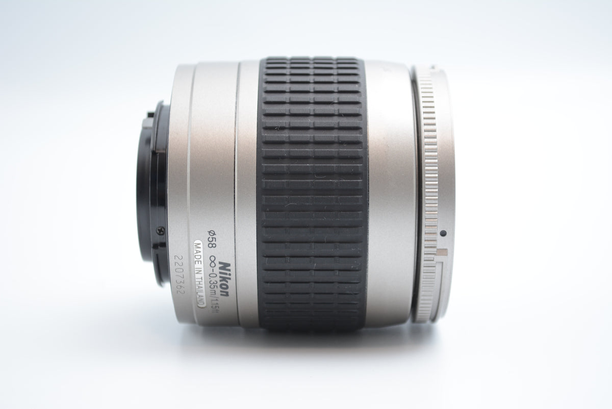 Nikon AF Nikkor 28-80mm F3.3-5.6 G Silver