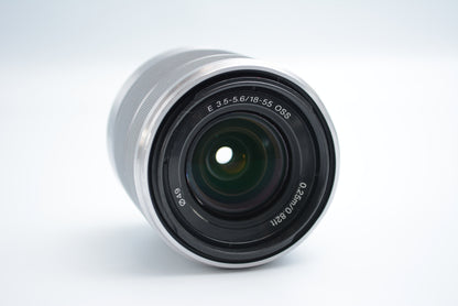 Sony SEL1855 E 18-55mm  F3.5-5.6 OSS Silver