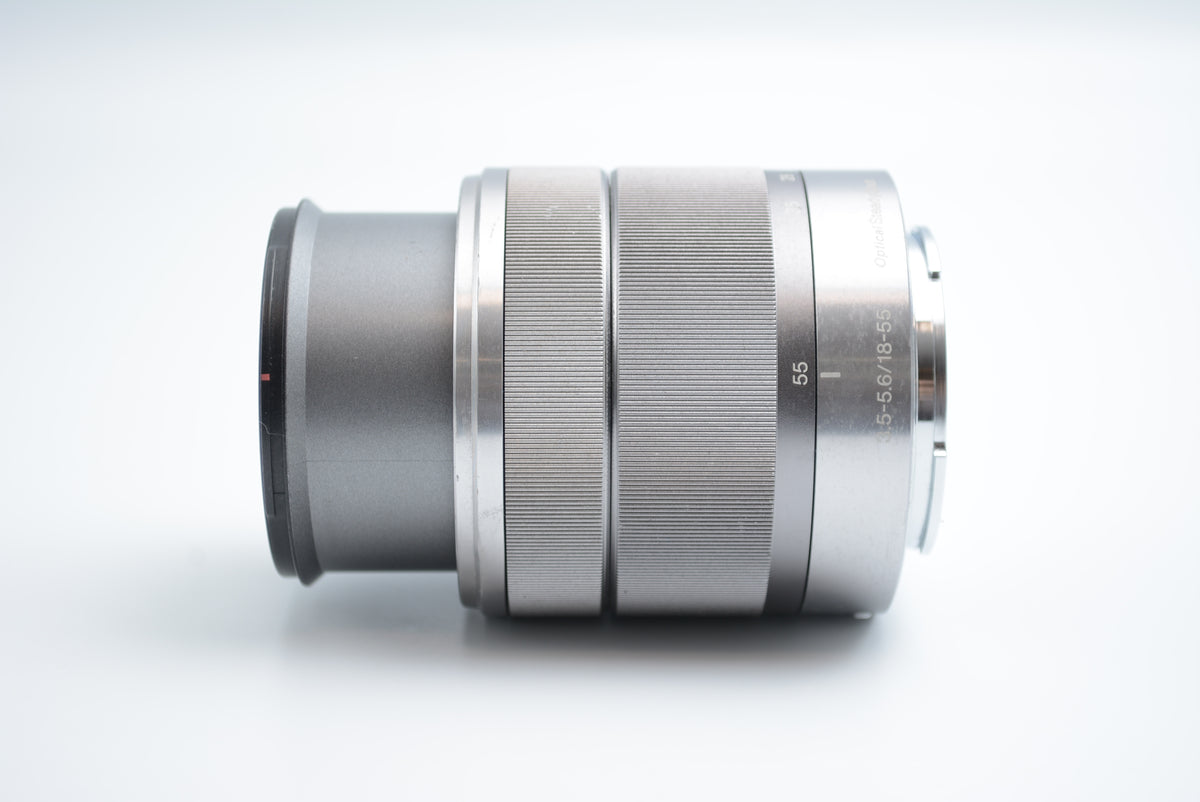 Sony SEL1855 E 18-55mm  F3.5-5.6 OSS Silver