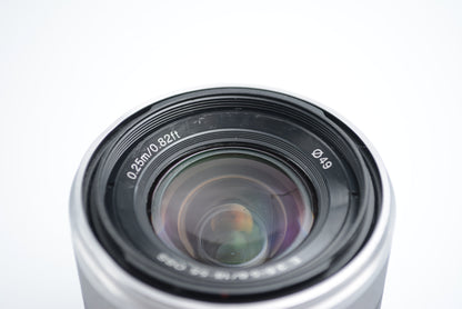 Sony SEL1855 E 18-55mm  F3.5-5.6 OSS Silver