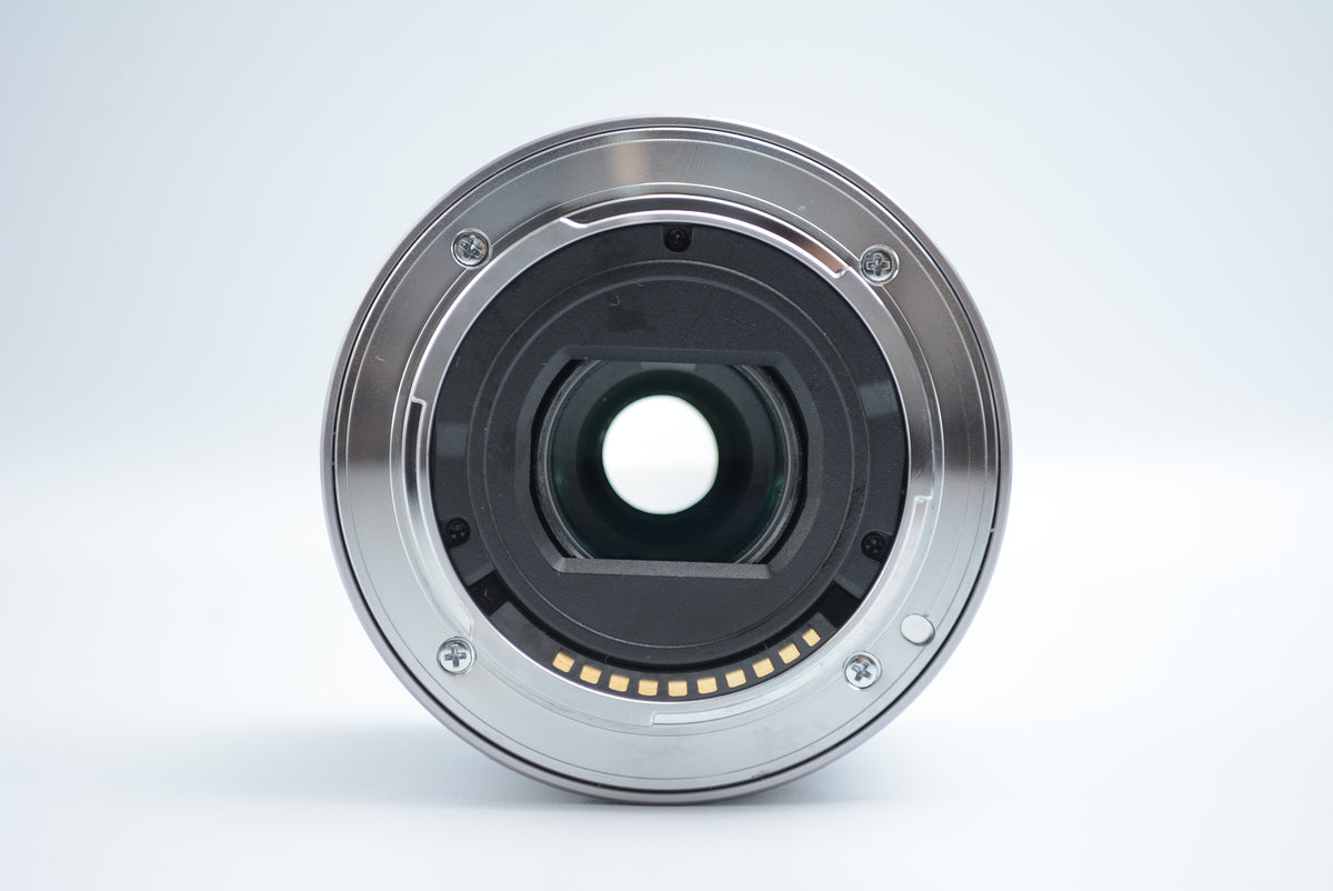 Sony SEL1855 E 18-55mm  F3.5-5.6 OSS Silver