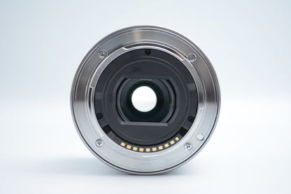 Sony SEL1855 E 18-55mm  F3.5-5.6 OSS Silver