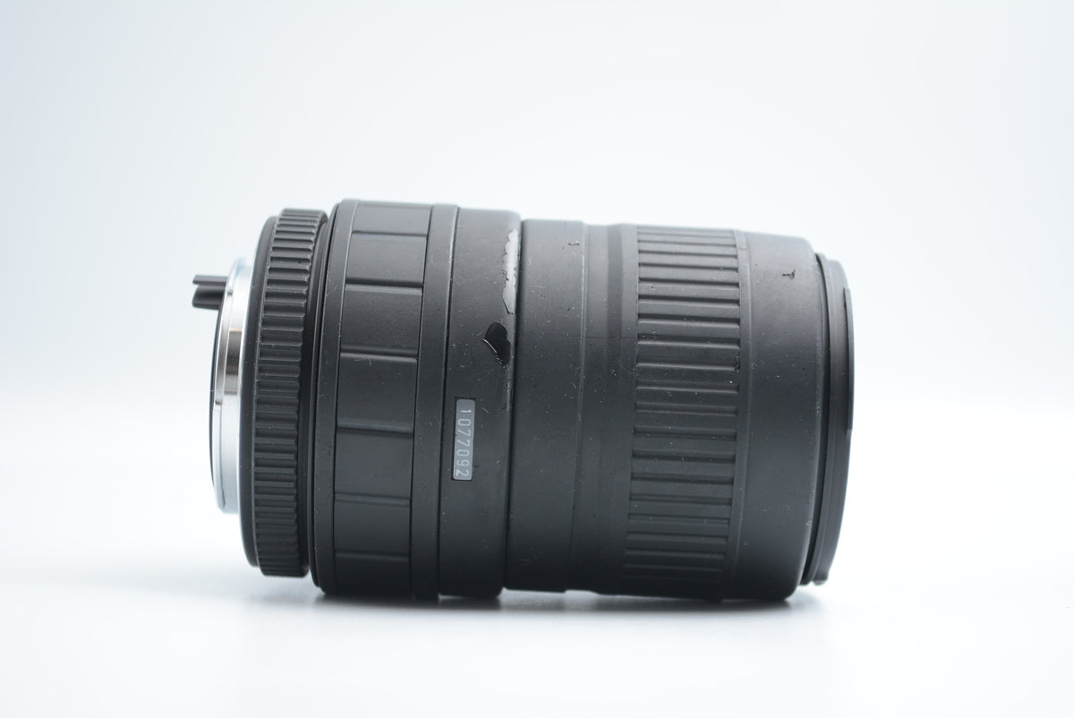 Sigma AF Zoom 100-300mm F4.5-6.7 UC for Pentax K