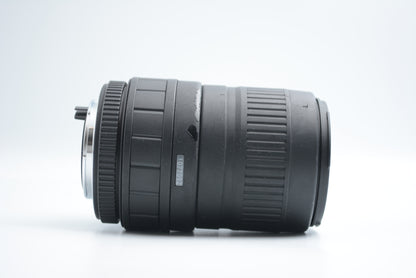 Sigma AF Zoom 100-300mm F4.5-6.7 UC for Pentax K