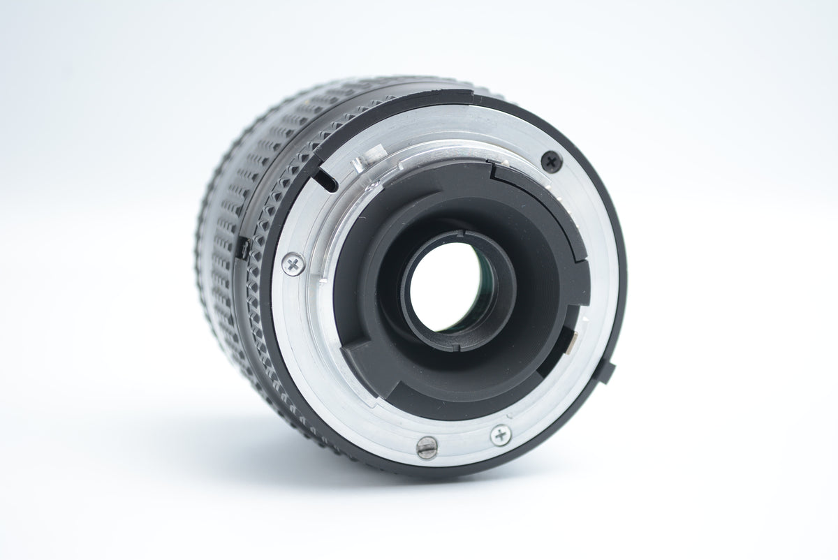 Nikon AF Nikkor 35-70mm F3.3-4.5
