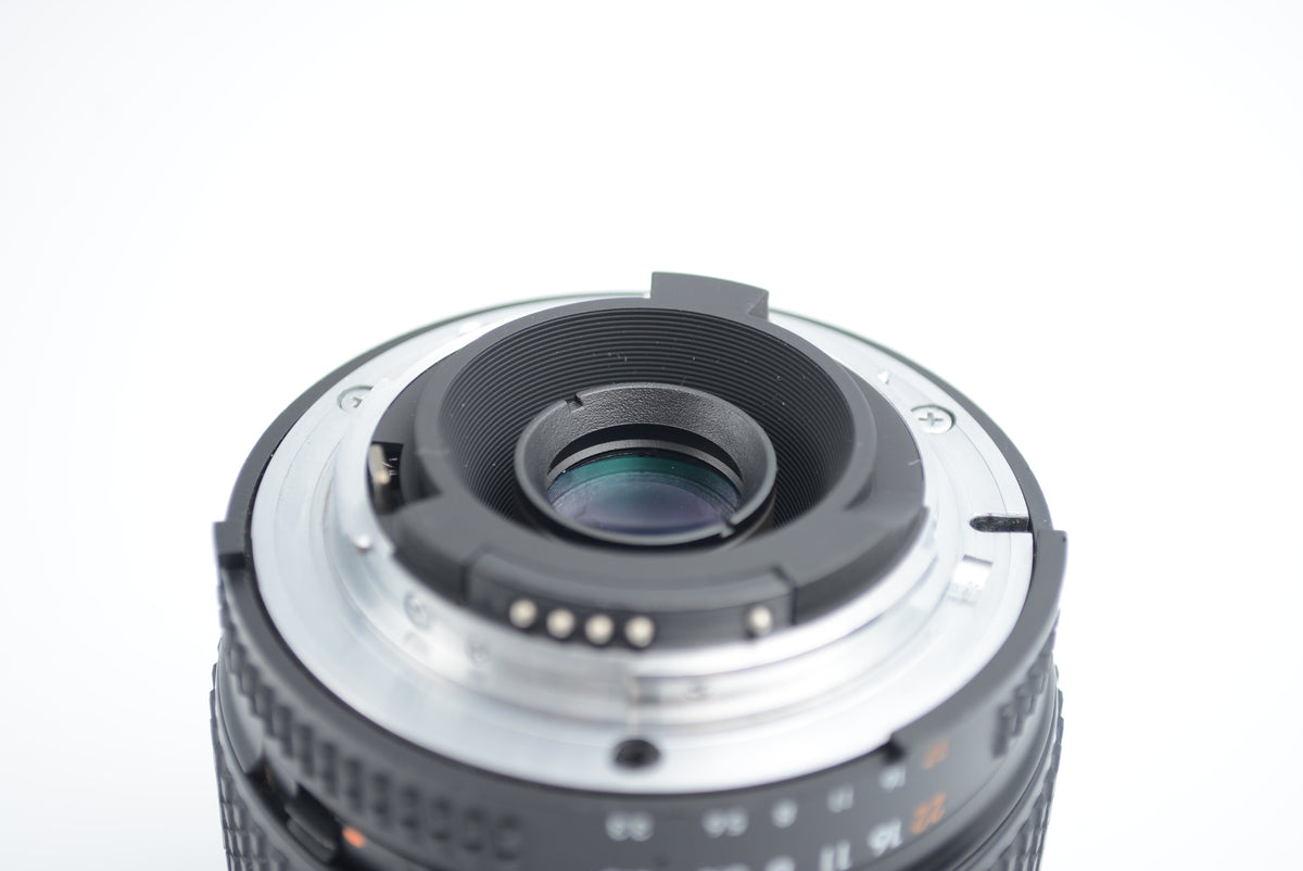 Nikon AF Nikkor 35-70mm F3.3-4.5