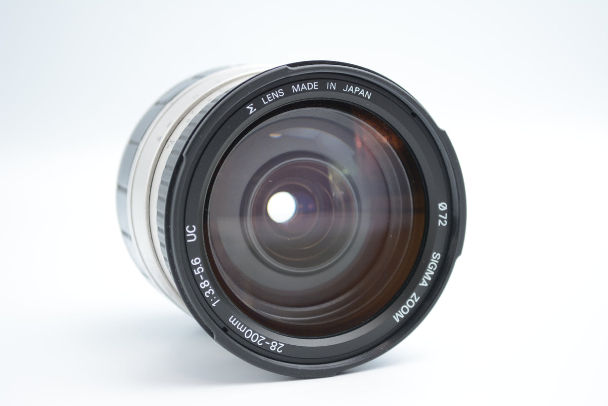 Sigma AF Zoom 28-200mm F3.8-5.6 UC Silver for Pentax K