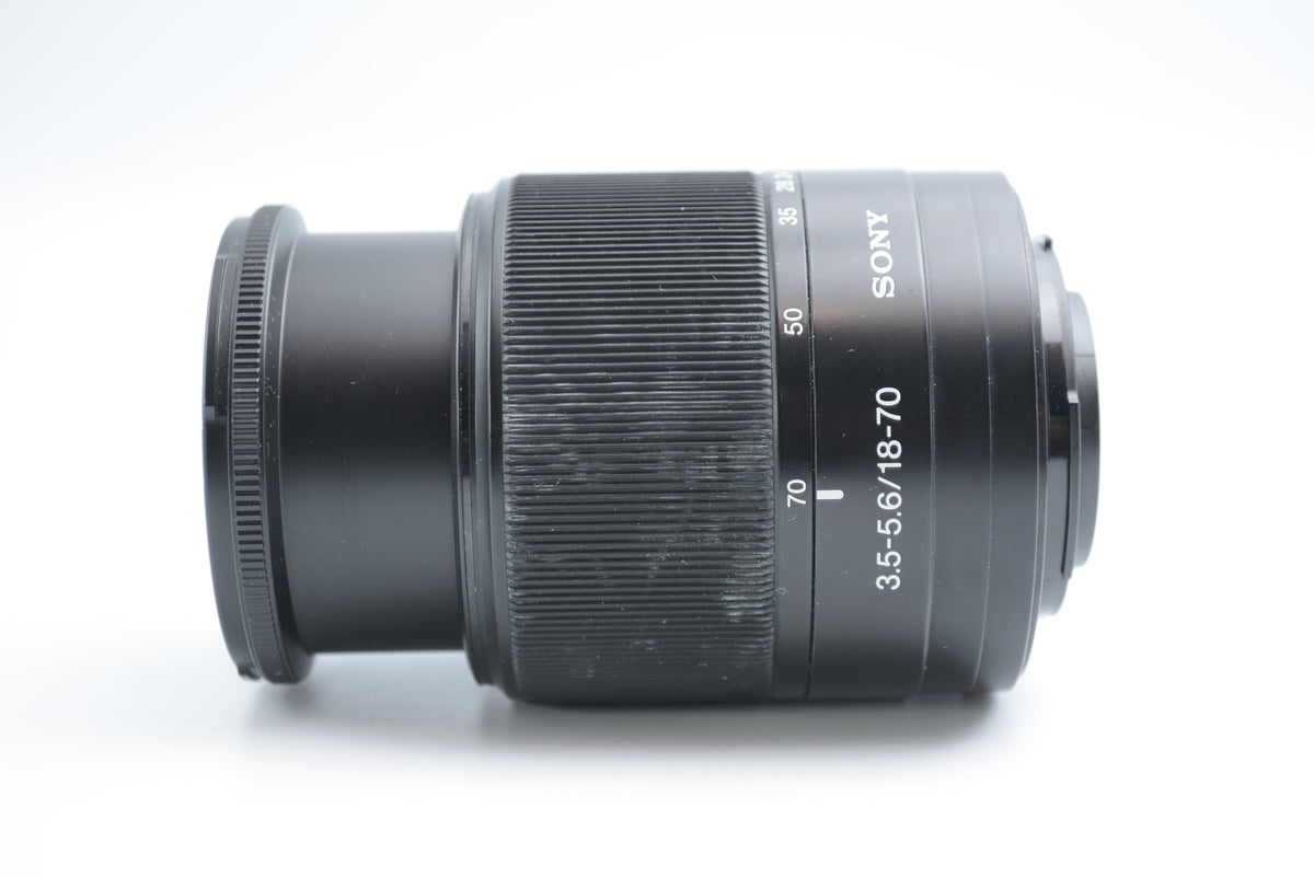 Sony SAL1870 DT 18-70mm F3.5-5.6
