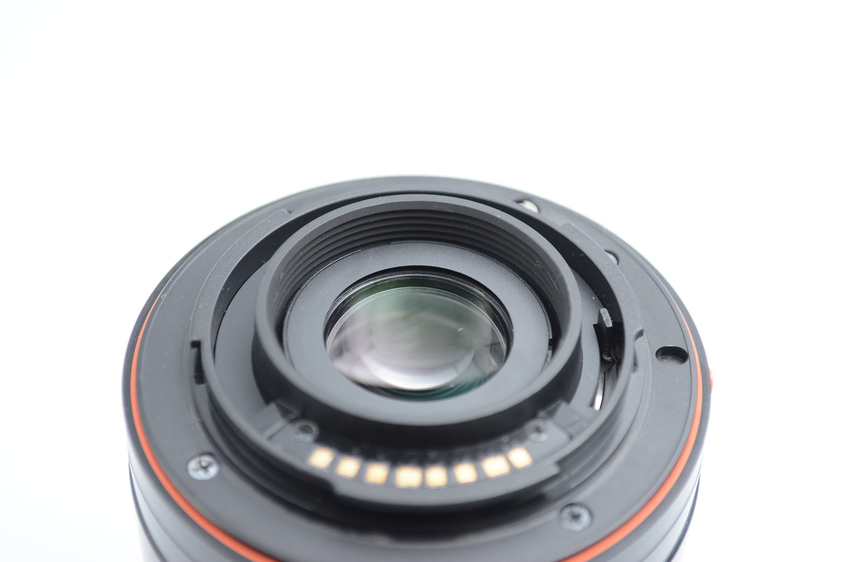 Sony SAL1870 DT 18-70mm F3.5-5.6