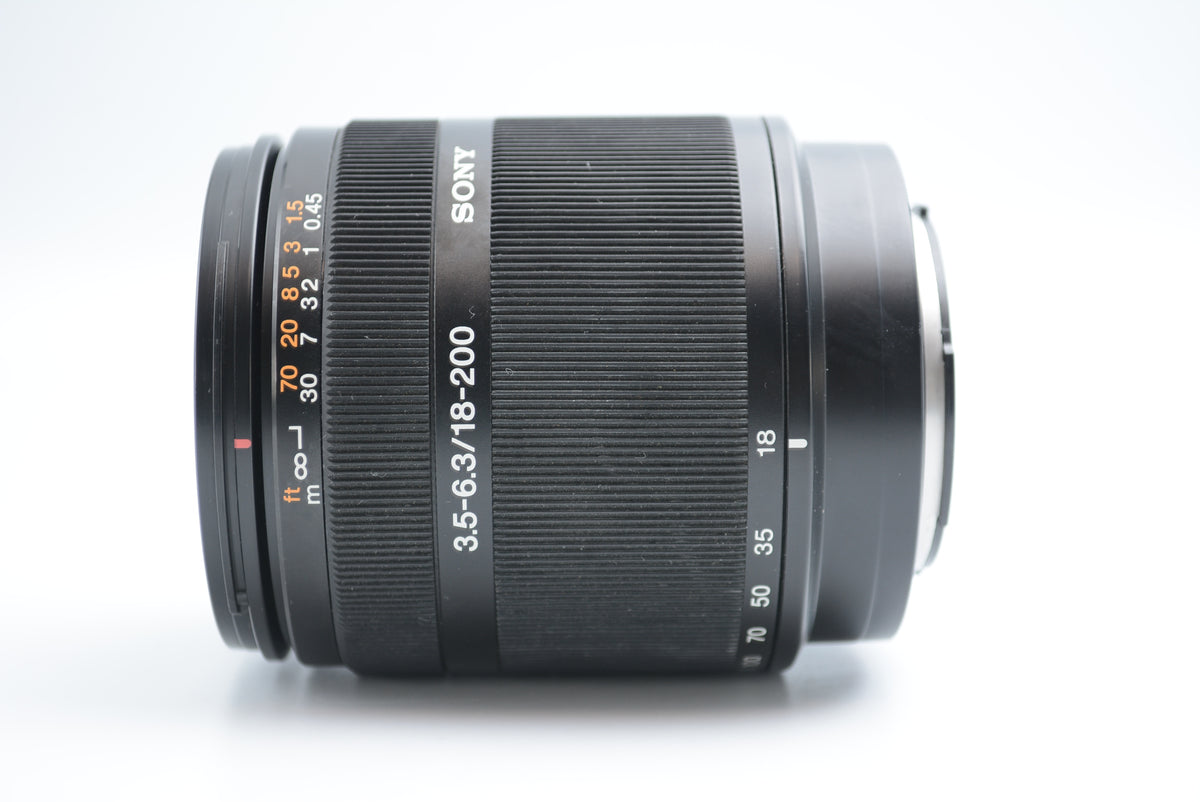 Sony SAL18200 DT 18-200mm F3.5-6.3