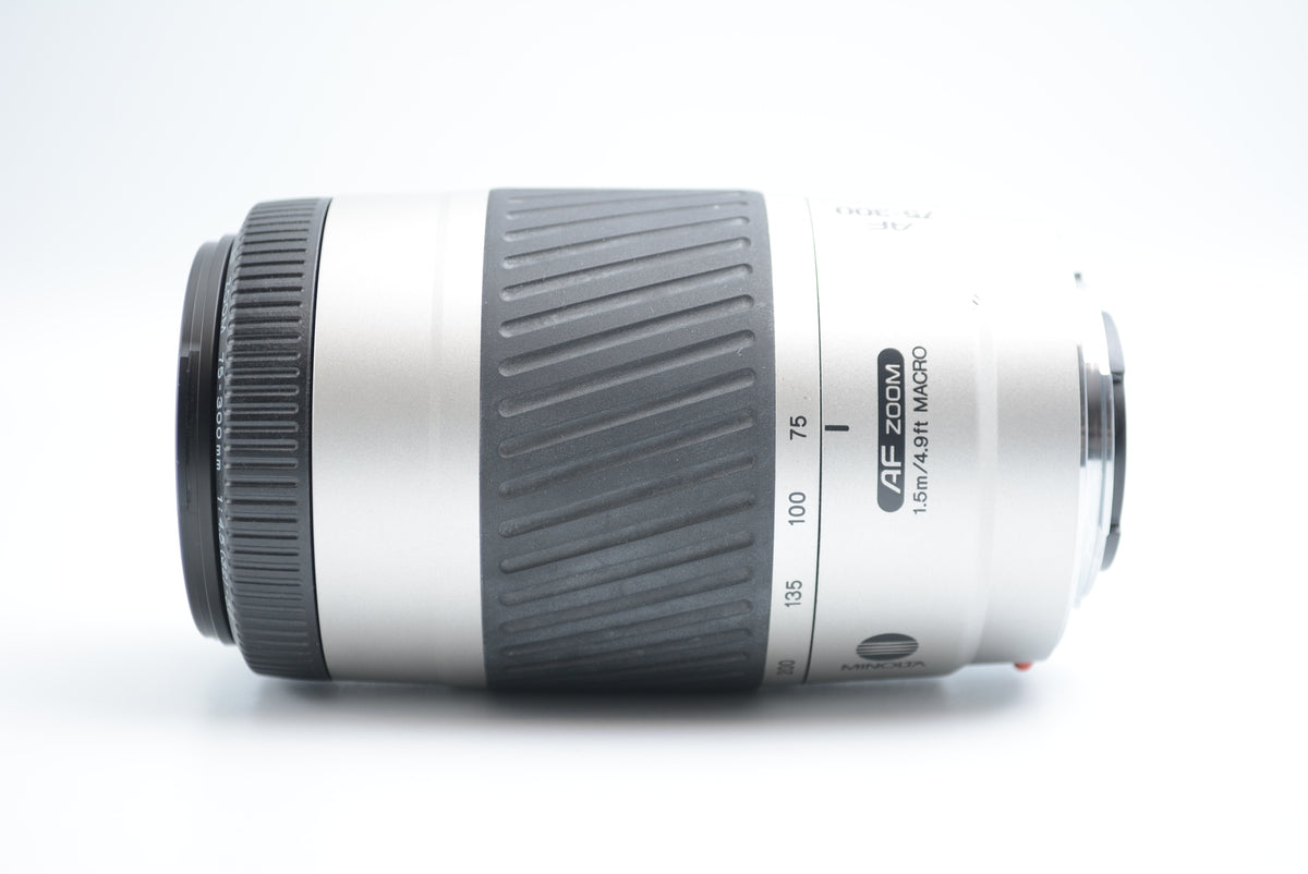 Minolta AF Zoom 75-300mm F4.5-5.6 Silver