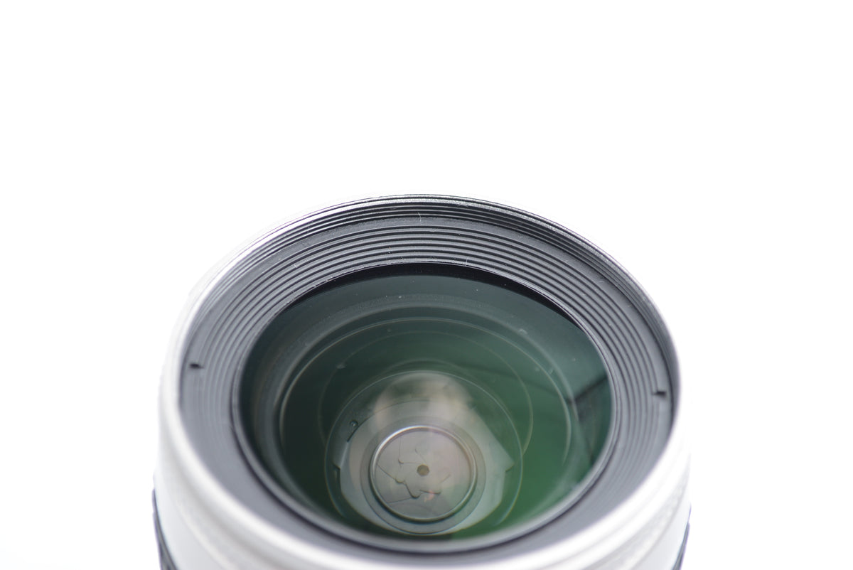 Nikon AF Nikkor 28-80mm F3.3-5.6 G Silver