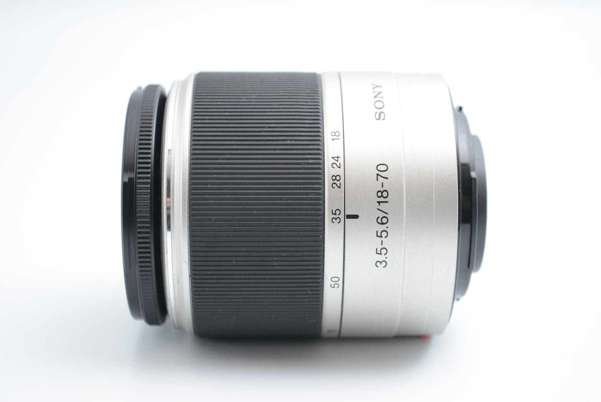 Sony SAL1870 DT 18-70mm F3.5-5.6 Silky gold