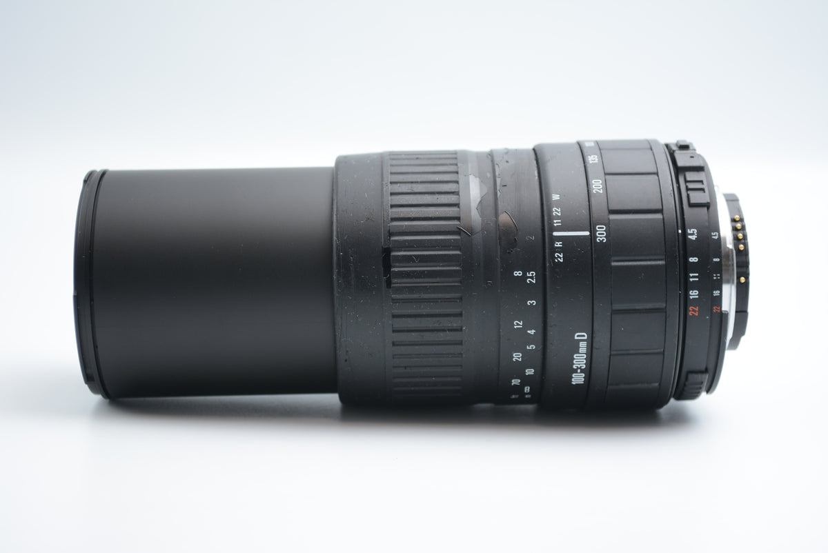 Sigma AF Zoom 100-300mm F4.5-6.7 UC for Nikon F