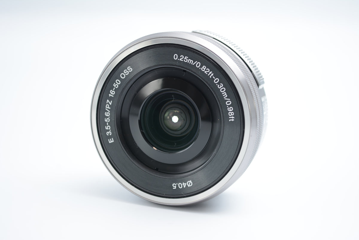 Sony SELP1650 E PZ 16-50mm F3.5-5.6 OSS Silver