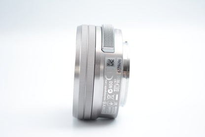 Sony SELP1650 E PZ 16-50mm F3.5-5.6 OSS Silver