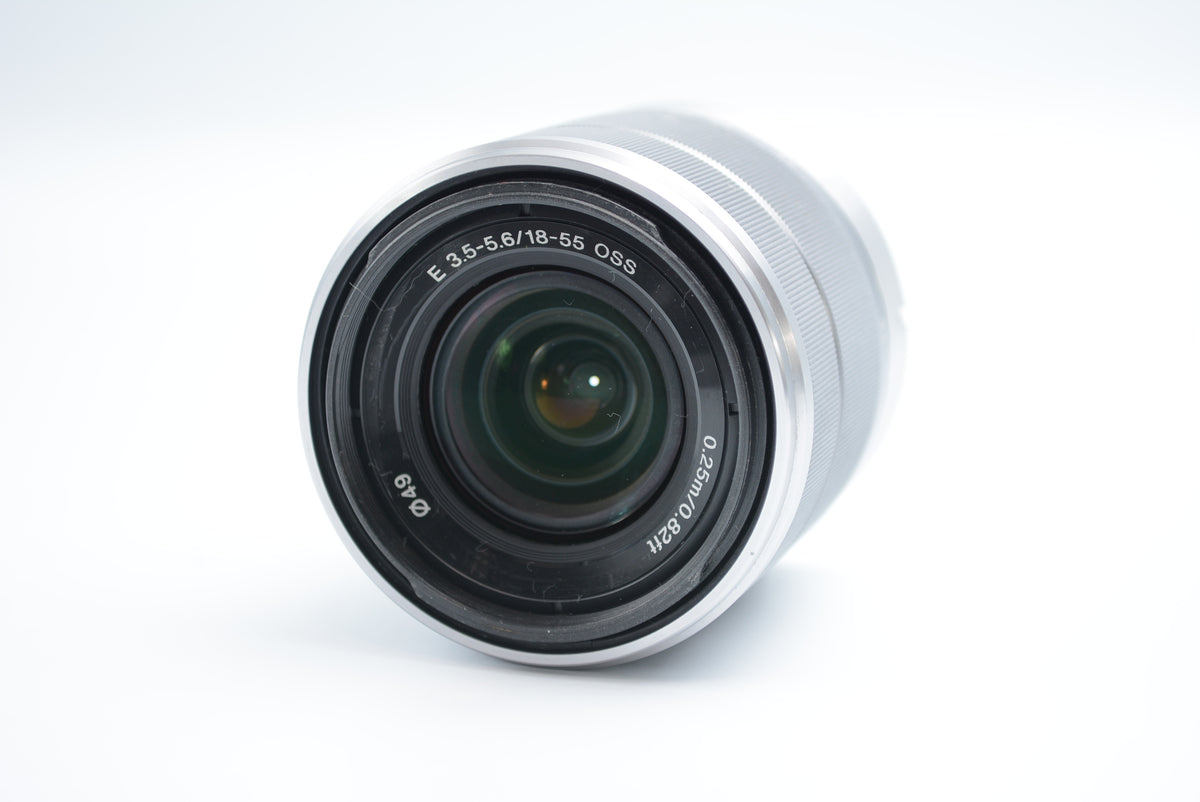 Sony SEL1855 18-55mm  F3.5-5.6 OSS Silver