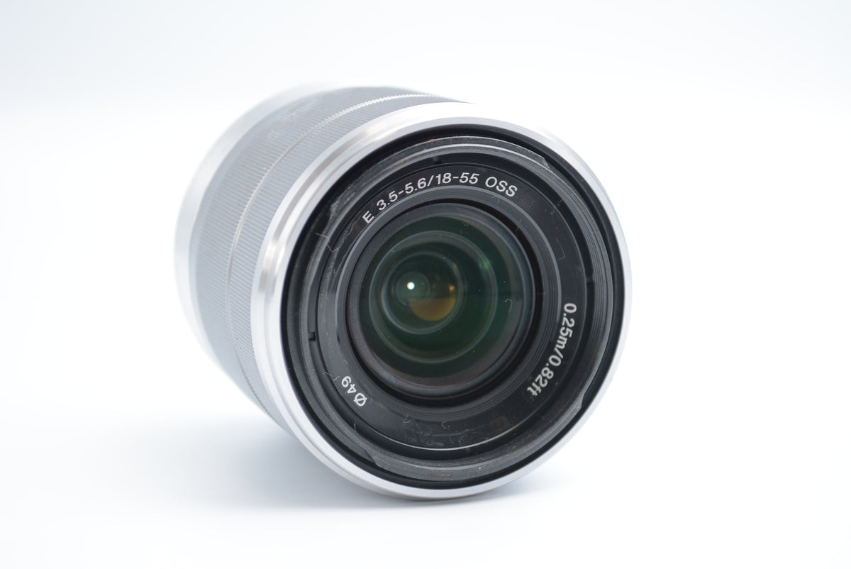 Sony SEL1855 18-55mm  F3.5-5.6 OSS Silver
