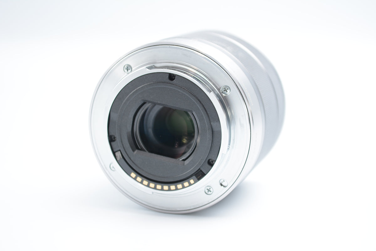 Sony SEL1855 18-55mm  F3.5-5.6 OSS Silver