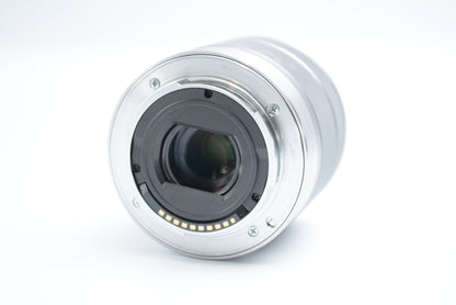 Sony SEL1855 18-55mm  F3.5-5.6 OSS Silver