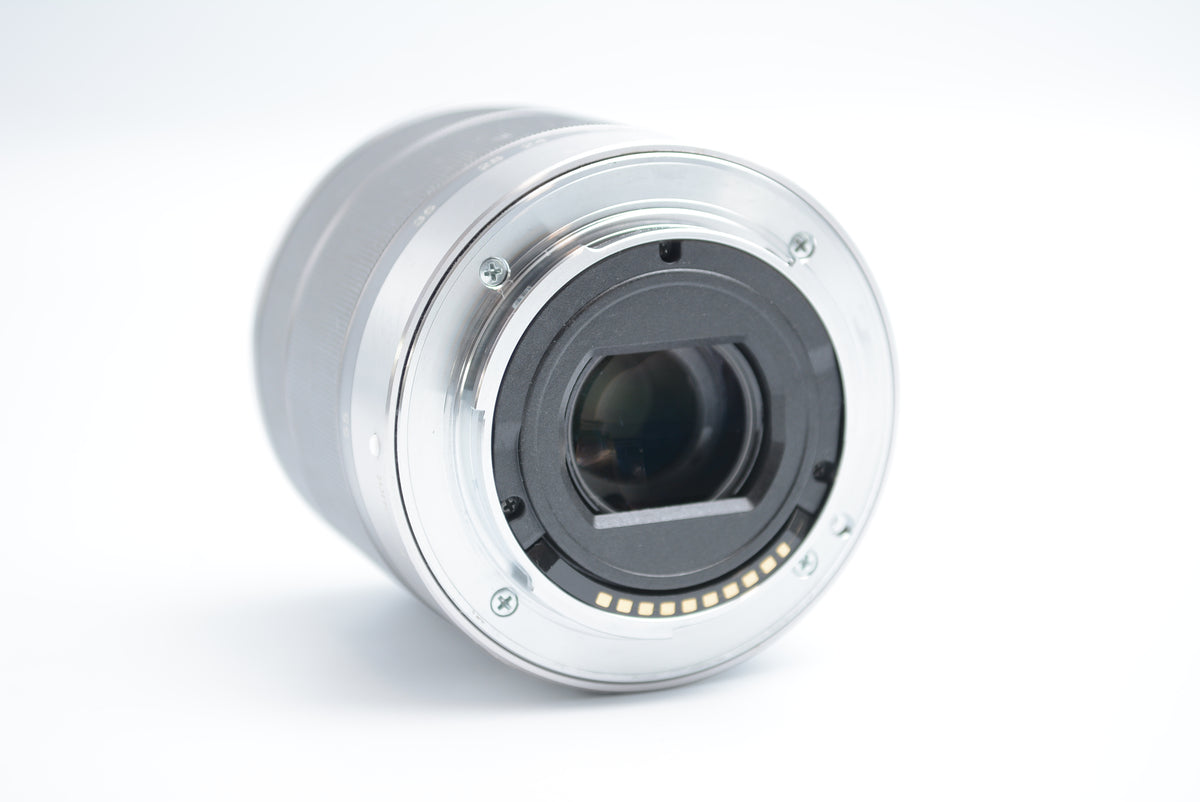 Sony SEL1855 18-55mm  F3.5-5.6 OSS Silver
