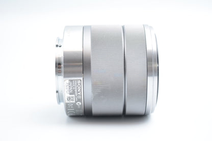 Sony SEL1855 18-55mm  F3.5-5.6 OSS Silver