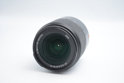 Sony SAL1870 DT 18-70mm F3.5-5.6