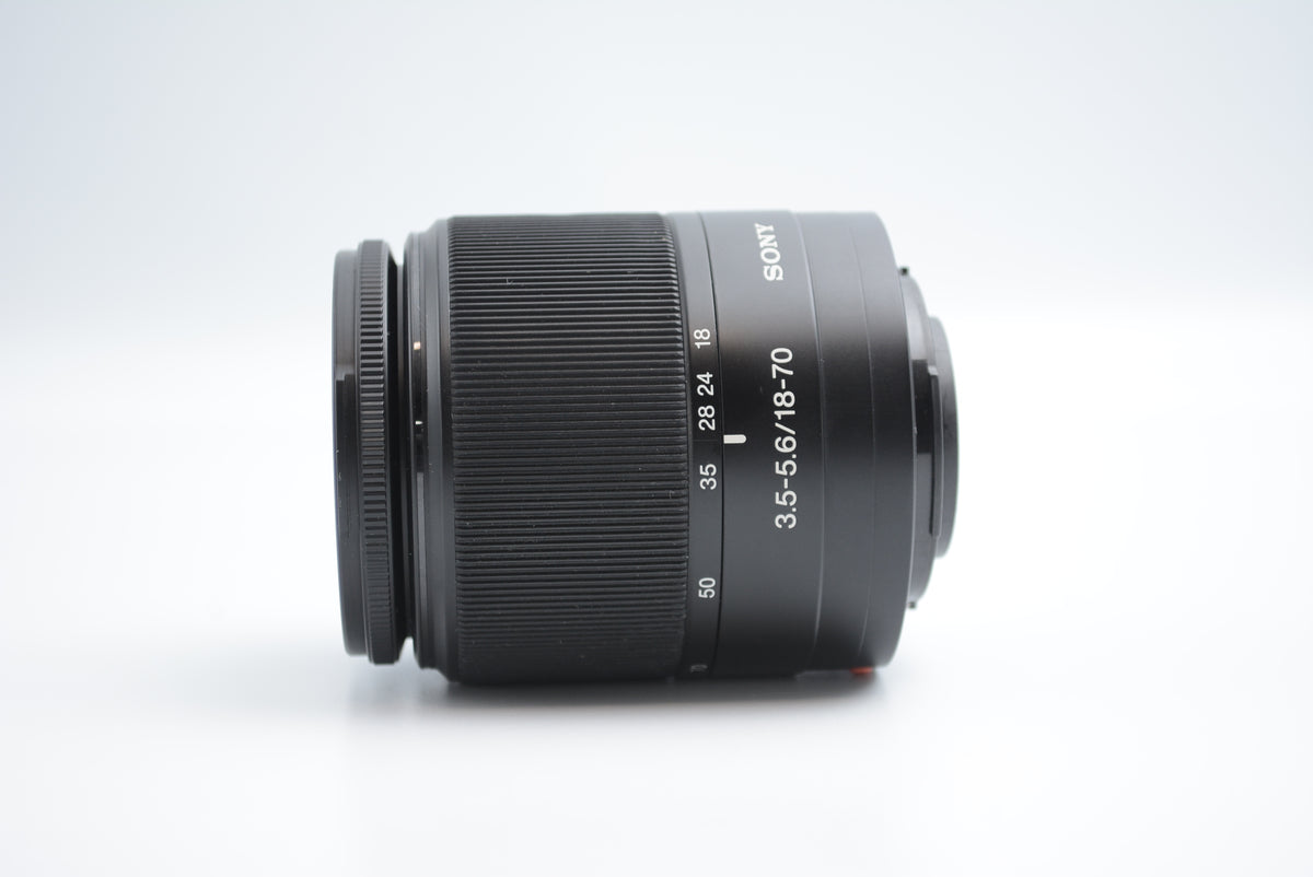 Sony SAL1870 DT 18-70mm F3.5-5.6
