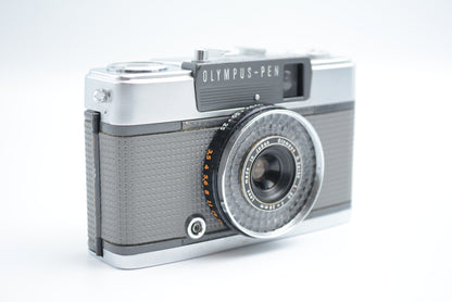 Olympus Pen EE-2 with D.Zuiko 28mm F3.5